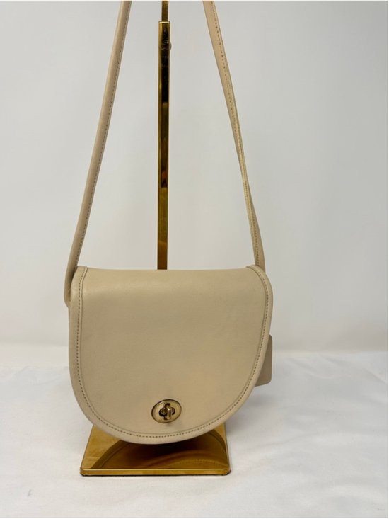 Coach Handbags - Vintage Coach Watson 9981 Bone Leather Crossbody Bag USA 90s